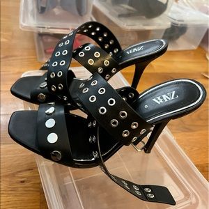 ZARA BLACK STUD SANDALS